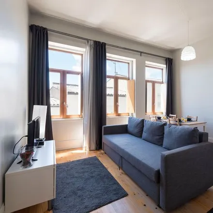 Rent this 1 bed apartment on Rua da Glória in 4050-069 Porto, Portugal