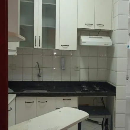 Rent this 2 bed apartment on Rua Machado de Assis in Jardim Bela Vista, Osasco - SP