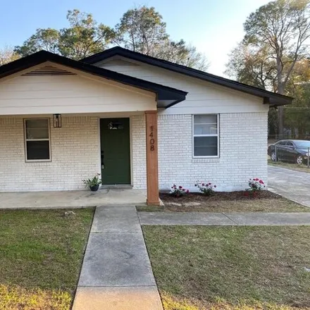 Buy this 3 bed house on 719 South Cason Street in Albany, GA 31705