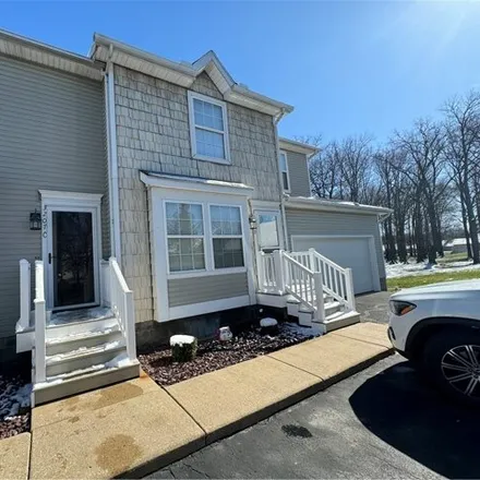 Buy this 2 bed townhouse on 3202 Deer Trail in Trumbull County, OH 44410