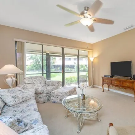 Image 4 - Old Meadow Way, Palm Beach Gardens, FL 33418, USA - Condo for rent
