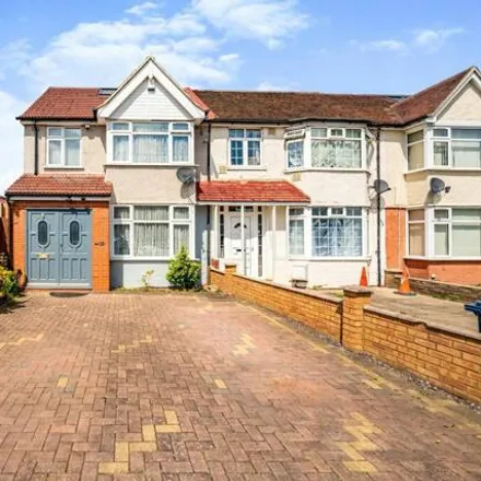 Buy this 5 bed house on Mornington Road in London, UB6 9HH