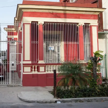 Rent this 3 bed house on Príncipe