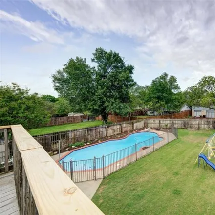 Image 3 - 5461 Hallford Court, Flower Mound, TX 75028, USA - House for sale
