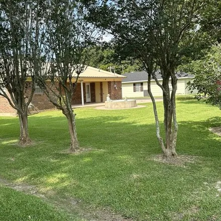 Image 2 - 1585 Promenade Eatonshire, Abbeville, LA 70510, USA - House for sale