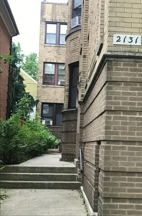 Rent this 1 bed apartment on 2131 West Giddings Street in Chicago, IL 60625