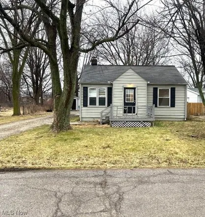 Buy this 2 bed house on 1549 East 365th Street in Eastlake, OH 44095