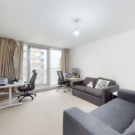 Image 1 - Switch House, 4 Blackwall Way, London, E14 9QS, United Kingdom - Apartment for rent