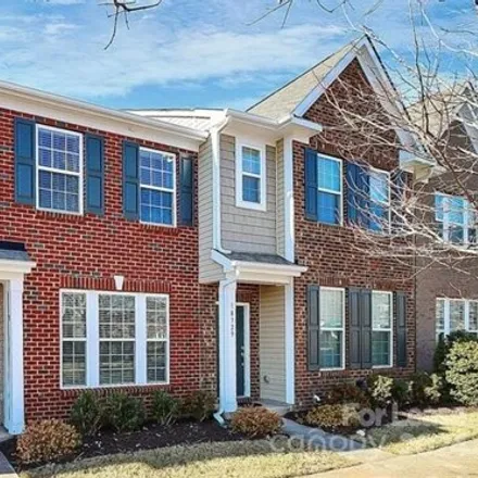 Rent this 3 bed townhouse on 18329 The Commons Boulevard in Mecklenburg County, NC 28031