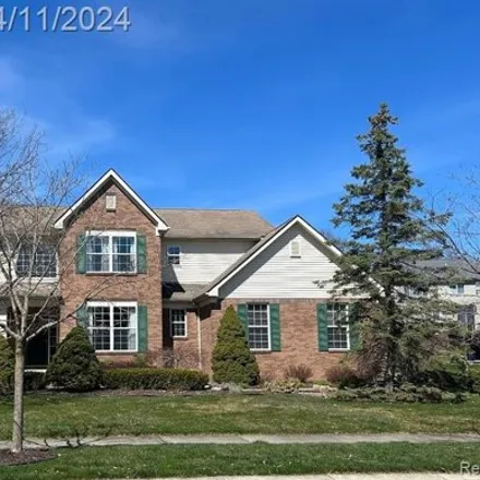 Buy this 4 bed house on 1263 Drury Lane in South Lyon, MI 48178