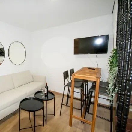 Rent this 6 bed apartment on Nubes in Calle de Gabriel Usera, 28026 Madrid