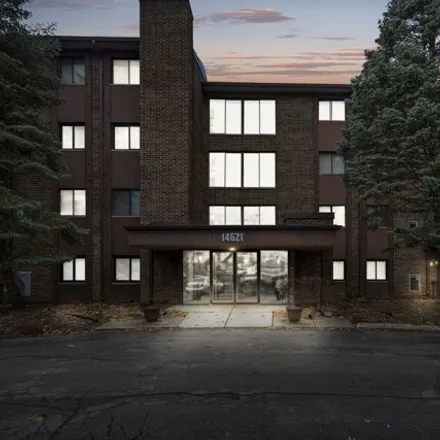 Buy this 2 bed condo on 14637 Greenwood Road in Dolton, IL 60419