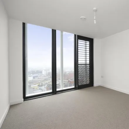 Image 8 - Stratosphere Tower, 55 Great Eastern Road, London, E15 1DU, United Kingdom - Apartment for rent