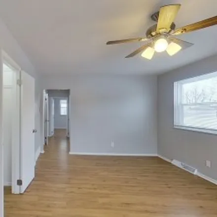 Rent this 3 bed apartment on 977 Whitethorne Avenue in South Central Hilltop, Columbus