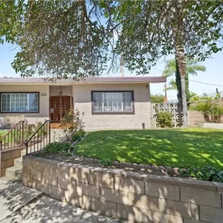 Image 2 - 6501 Ensign Avenue, Los Angeles, CA 91606, USA - House for sale