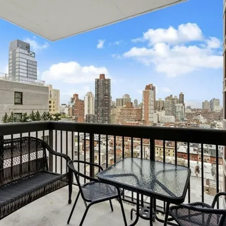 Rent this 1 bed apartment on 437 East 71st Street in New York, NY 10021
