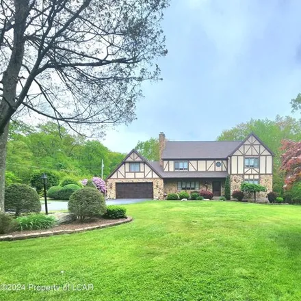 Buy this 5 bed house on 409 Mountain Side Drive in Tomhicken, Sugarloaf Township