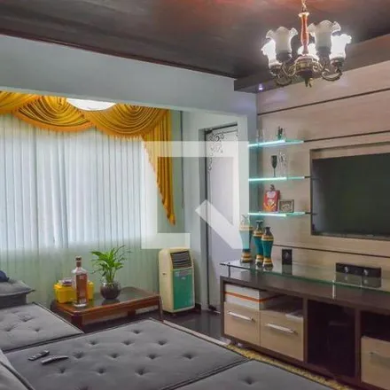 Rent this 3 bed house on Rua Niterói in Jardim da Represa, São Bernardo do Campo - SP