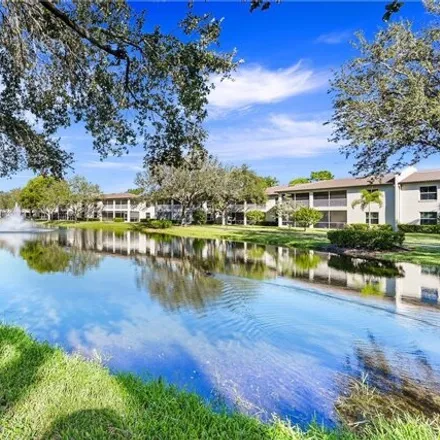 Buy this 3 bed condo on 1220 Diamond Circle in Willoughby Acres, Collier County
