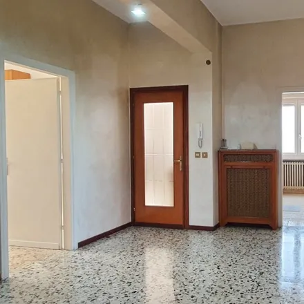 Image 9 - Via San Nazario, 24080 Treviolo BG, Italy - Room for rent