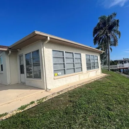 Image 4 - 3800 Star Island Drive, Holiday, FL 34691, USA - House for rent