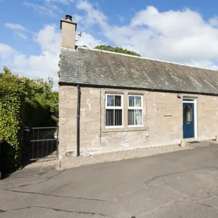Buy this 2 bed house on Highfield Road in Scone, PH2 6RE
