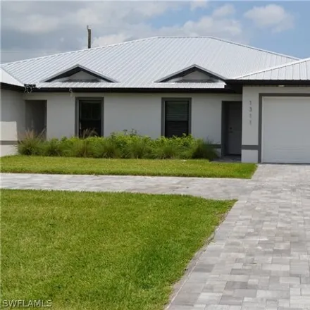 Image 2 - 1329 Southeast 41st Street, Cape Coral, FL 33904, USA - House for rent