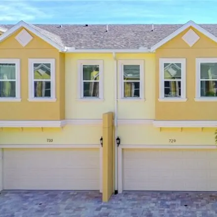 Buy this 3 bed house on 699 North Jasmine Avenue in Tarpon Springs, FL 34689