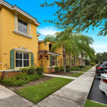 Image 2 - 4282 Northeast 9th Street, Homestead, FL 33033, USA - Townhouse for rent