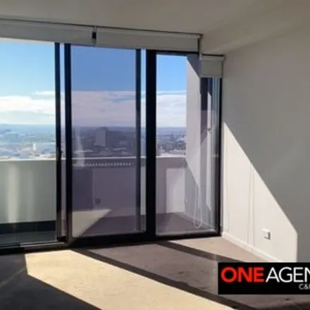 Rent this 1 bed apartment on Lateral Residences in Macquarie Street, Sydney NSW 2170