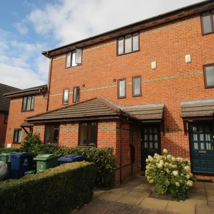Rent this 3 bed townhouse on 10 Kirby Place in Oxford, OX4 2RX