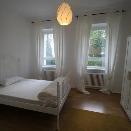 Rent this 2 bed apartment on Alarichstraße 4 in 12105 Berlin, Germany