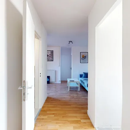 Rent this 3 bed apartment on 17 Rue Vincent van Gogh in 31100 Toulouse, France