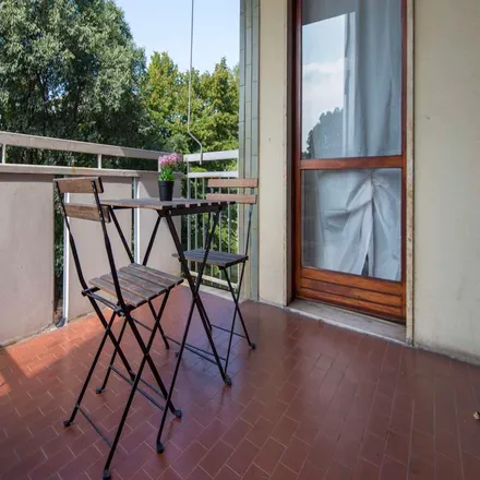 Rent this 5 bed room on Milano 77 in Viale San Gimignano, 10