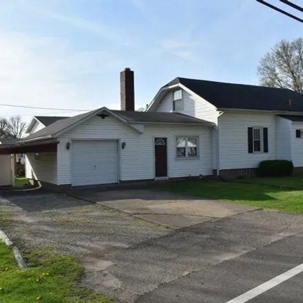 Image 9 - 201 Plainfield Road, West Lafayette, Lafayette Township, OH 43845, USA - House for sale