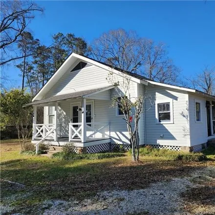Rent this 2 bed house on 17386 E Park Ave in Hammond, Louisiana