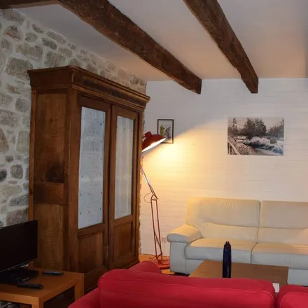 Rent this 2 bed townhouse on 29950 Clohars-Fouesnant
