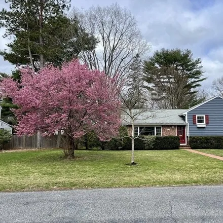Rent this 3 bed house on 105 Parker Road in Wellesley, MA 01500