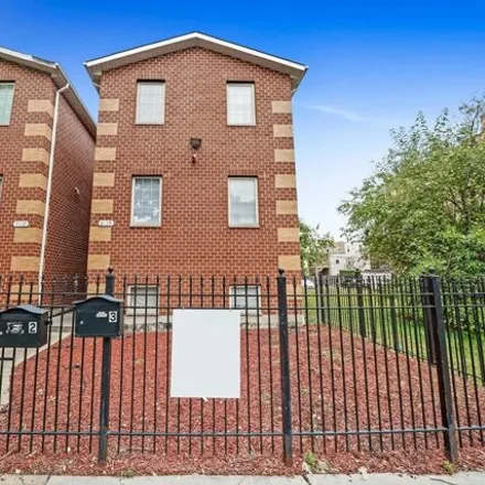 Buy this 12 bed house on 6139 South Doctor Martin Luther King Junior Drive in Chicago, IL 60637