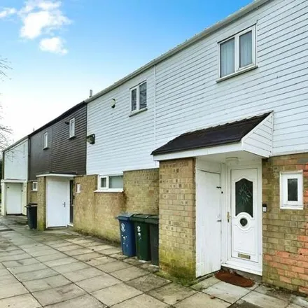 Buy this 3 bed townhouse on Feltons in Skelmersdale, WN8 6RP
