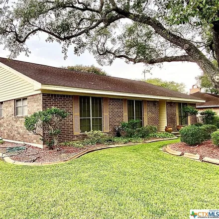 Buy this 3 bed house on 405 Maplewood Drive in Victoria, TX 77901