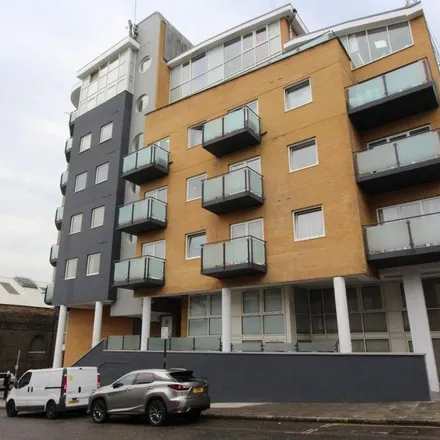 Rent this 4 bed apartment on Shadwell Station in Cable Street, St. George in the East