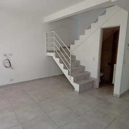 Rent this 2 bed house on Santiago de Liniers in Partido de Lomas de Zamora, Temperley