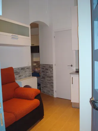 Rent this 2 bed apartment on Madrid in Calle de Tribulete, 25