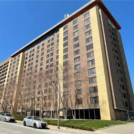 Image 2 - Metropolitan Condominiums, 600 East 8th Street, Downtown Kansas City, MO 64106, USA - Condo for sale