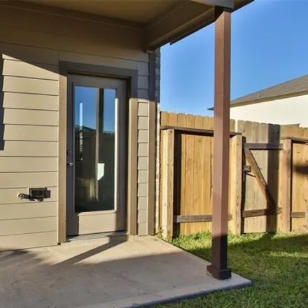 Image 3 - Gehan Homes - Midtown at Magnolia, 7128 Elgin Street, Pearland, TX 77584, USA - House for rent
