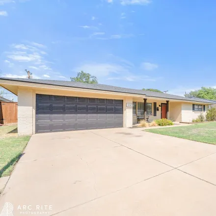 Image 3 - 5206 8th Street, Lubbock, TX 79416, USA - House for sale