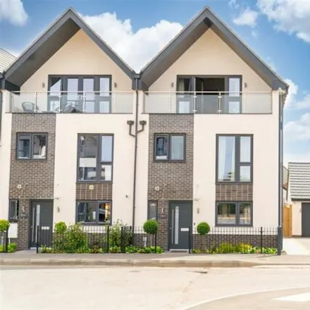 Buy this 4 bed townhouse on Muntjac Drive in Tiddington, CV37 7FN