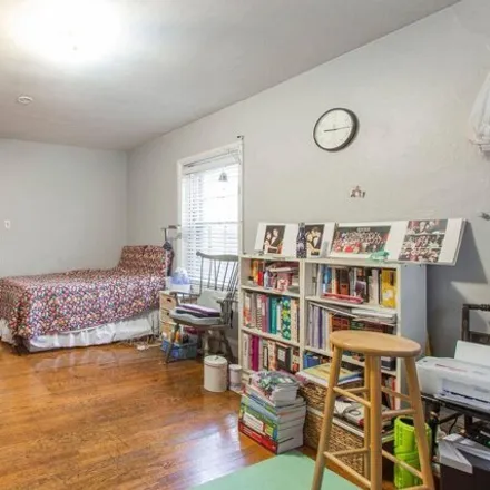 Image 1 - 1807 Spruce Street, Philadelphia, PA 19102, USA - Apartment for rent