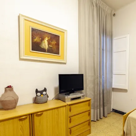 Image 4 - Carrer de Provença, 116-118, 08029 Barcelona, Spain - Room for rent